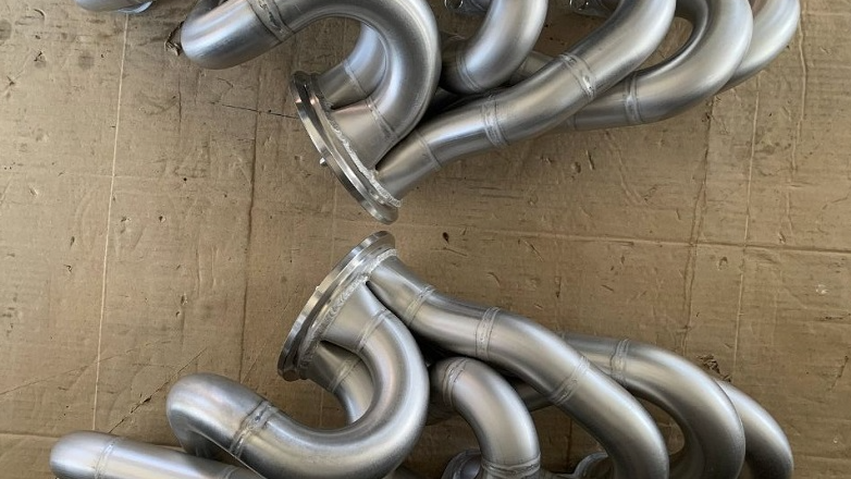 Photo of Fiammenghi Italia 6-1 Manifolds with 200-Cell Sport Cats for the Ferrari 599 GTB/SA Aperta - Image 2